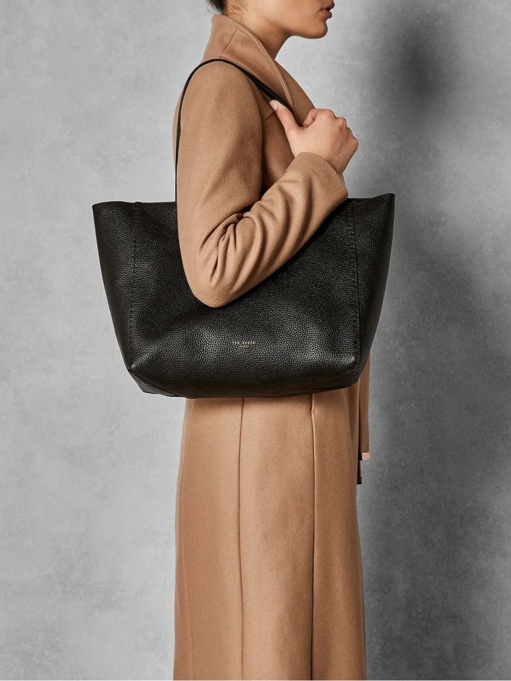 Ted Baker black super